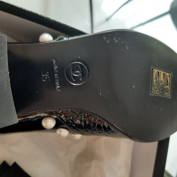 Chanel Shoes - Picture 3 of 3